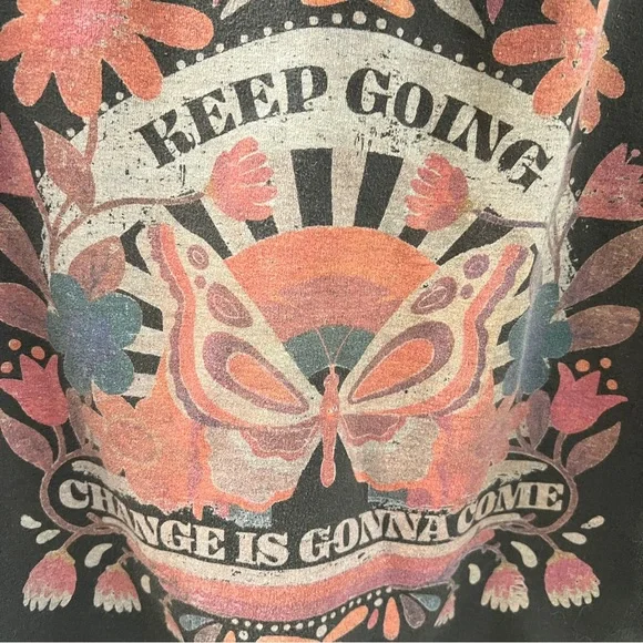 NATURAL LIFE Green Hoodie with Butterfly Design - Picture 2 of 7